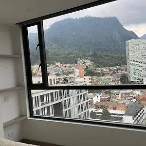 En Torre Barcelona Ve Monserrate Lado The Spotty Apartamento